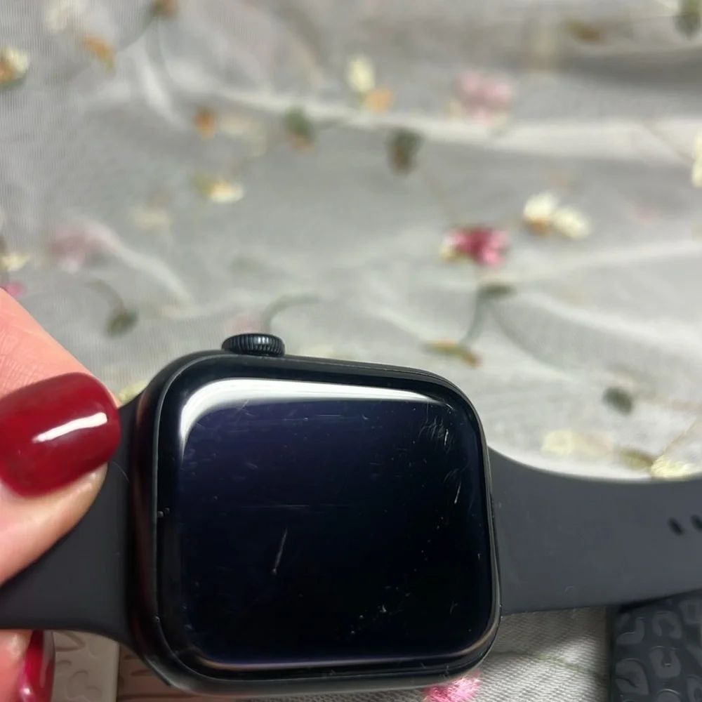 Apple Watch Series 7 45mm with cellular bundle with bands